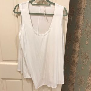 Scoop neck white tank